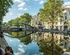 Canal Saint‑Martin Riverside